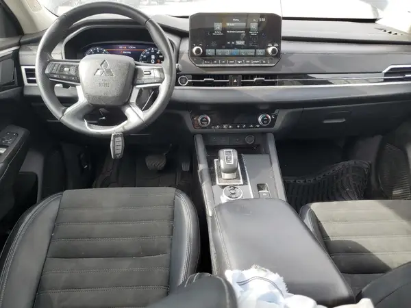 JA4J4VA81RZ021081 2024 MITSUBISHI OUTLANDER - Image 8