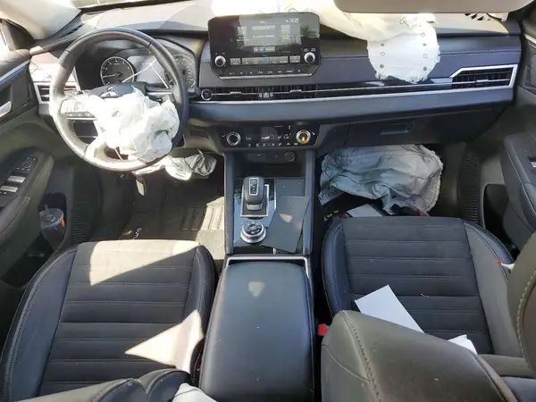 JA4J4VA81RZ039676 2024 MITSUBISHI OUTLANDER - Image 8