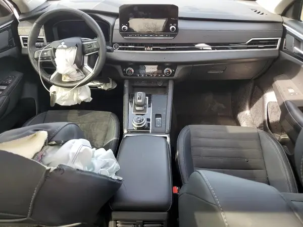 JA4J4VA81RZ040178 2024 MITSUBISHI OUTLANDER - Image 8