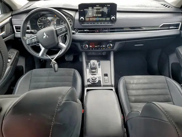 JA4J4VA81RZ049320 2024 MITSUBISHI OUTLANDER - Image 8