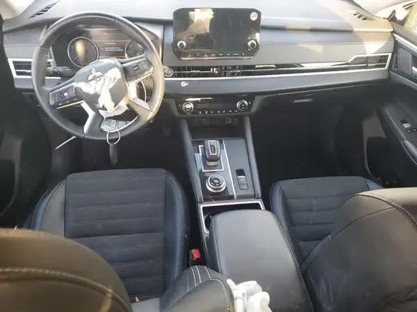 JA4J4VA81RZ062892 2024 MITSUBISHI OUTLANDER - Image 8