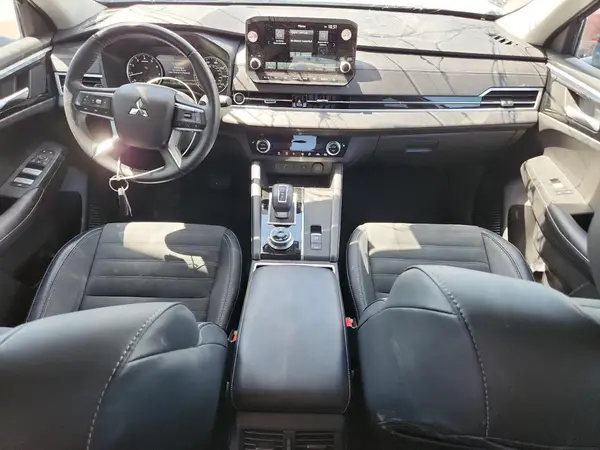 JA4J4VA81RZ079451 2024 MITSUBISHI OUTLANDER - Image 8