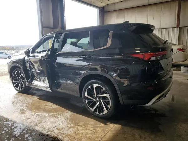 JA4J4VA81RZ082656 2024 MITSUBISHI OUTLANDER - Image 2
