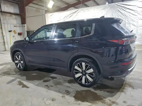 JA4J4VA81SZ034354 2025 MITSUBISHI OUTLANDER - Image 2