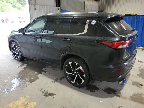 JA4J4VA82NZ005305 2022 MITSUBISHI OUTLANDER - Image 2