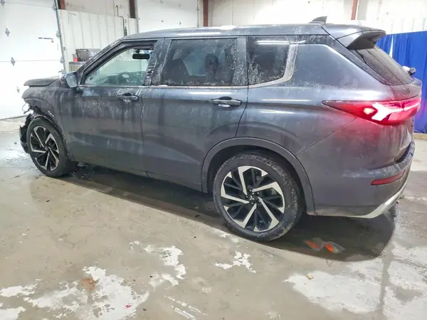 JA4J4VA82RZ062397 2024 MITSUBISHI OUTLANDER - Image 2