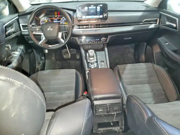 JA4J4VA82RZ062397 2024 MITSUBISHI OUTLANDER - Image 8