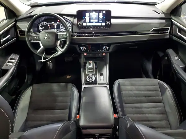 JA4J4VA82RZ076123 2024 MITSUBISHI OUTLANDER - Image 8