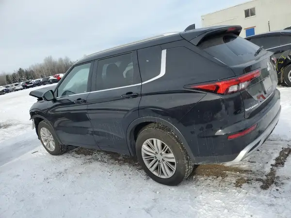 JA4J4VA82RZ629868 2024 MITSUBISHI OUTLANDER - Image 2