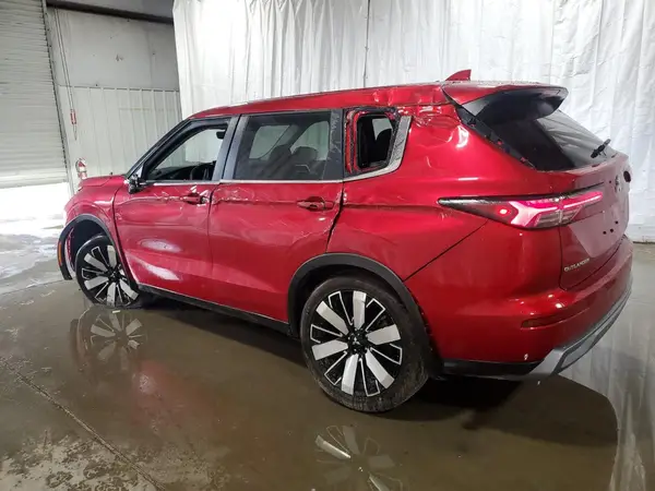 JA4J4VA82SZ015408 2025 MITSUBISHI OUTLANDER - Image 2