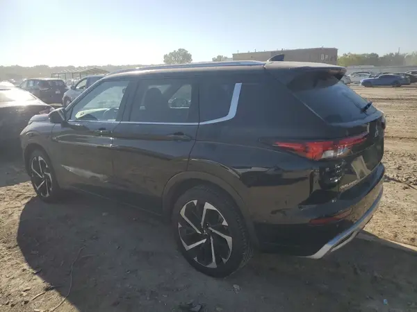 JA4J4VA83NZ074665 2022 MITSUBISHI OUTLANDER - Image 2