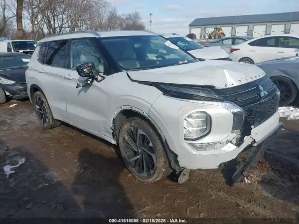 JA4J4VA83PZ037828 2023 MITSUBISHI OUTLANDER - Image 1