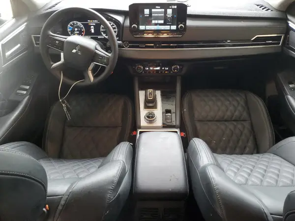 JA4J4VA83PZ038140 2023 MITSUBISHI OUTLANDER - Image 8