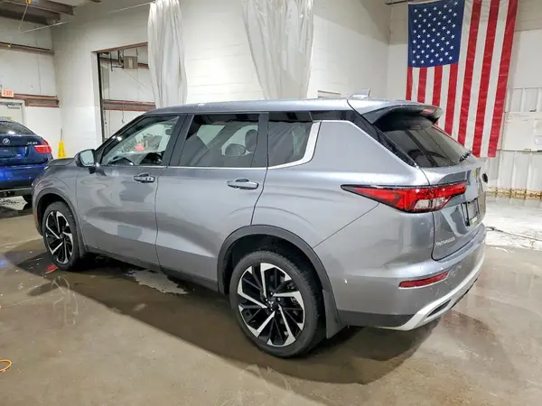 JA4J4VA83RZ007375 2024 MITSUBISHI OUTLANDER - Image 2