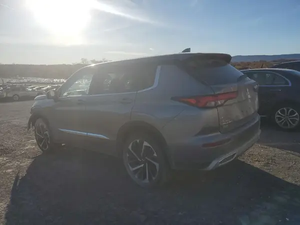 JA4J4VA83RZ023415 2024 MITSUBISHI OUTLANDER - Image 2