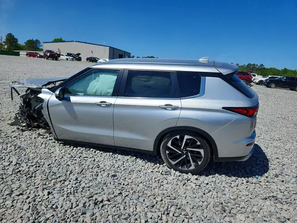JA4J4VA83RZ041445 2024 MITSUBISHI OUTLANDER - Image 2