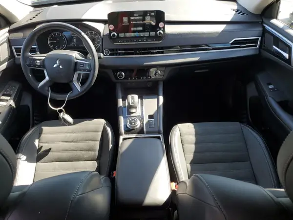 JA4J4VA83RZ058603 2024 MITSUBISHI OUTLANDER - Image 8