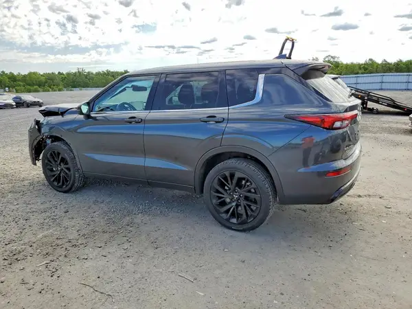 JA4J4VA83RZ076986 2024 MITSUBISHI OUTLANDER - Image 2