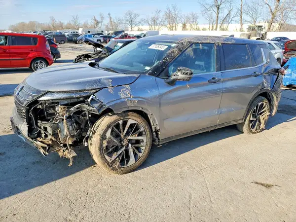 JA4J4VA84RZ014237 2024 MITSUBISHI OUTLANDER - Image 1