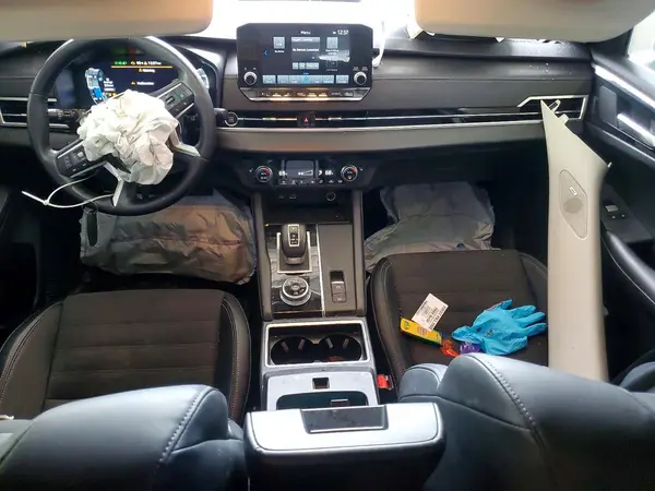 JA4J4VA84RZ017588 2024 MITSUBISHI OUTLANDER - Image 8