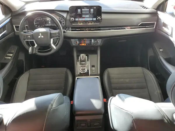 JA4J4VA84RZ048694 2024 MITSUBISHI OUTLANDER - Image 8