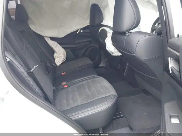 JA4J4VA84RZ077161 2024 MITSUBISHI OUTLANDER - Image 8