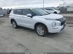JA4J4VA84RZ605992 2024 MITSUBISHI OUTLANDER