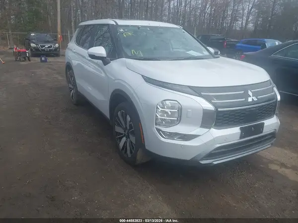 JA4J4VA84SZ014616 2025 MITSUBISHI OUTLANDER - Image 1