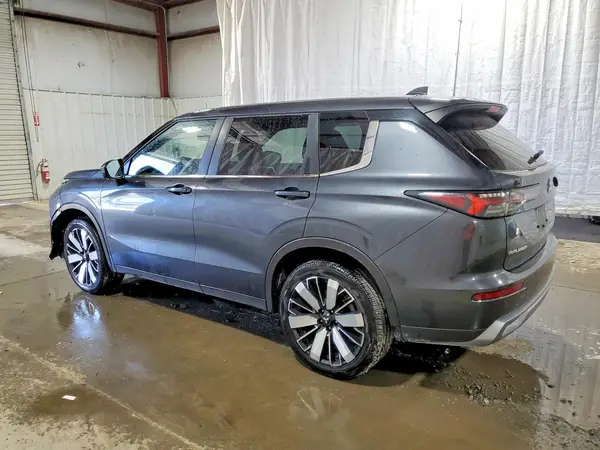 JA4J4VA84SZ015183 2025 MITSUBISHI OUTLANDER - Image 2