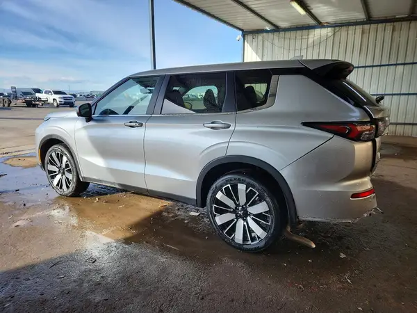 JA4J4VA84SZ058390 2025 MITSUBISHI OUTLANDER - Image 2