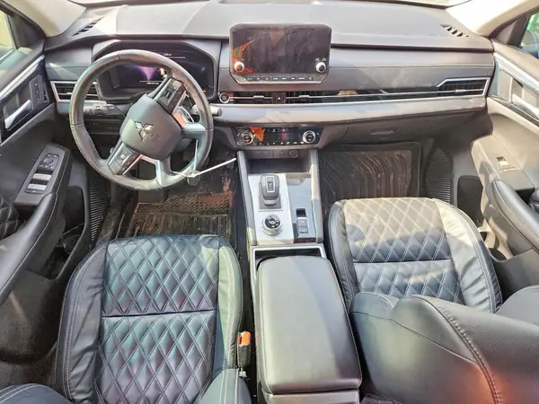 JA4J4VA85NZ008876 2022 MITSUBISHI OUTLANDER - Image 8