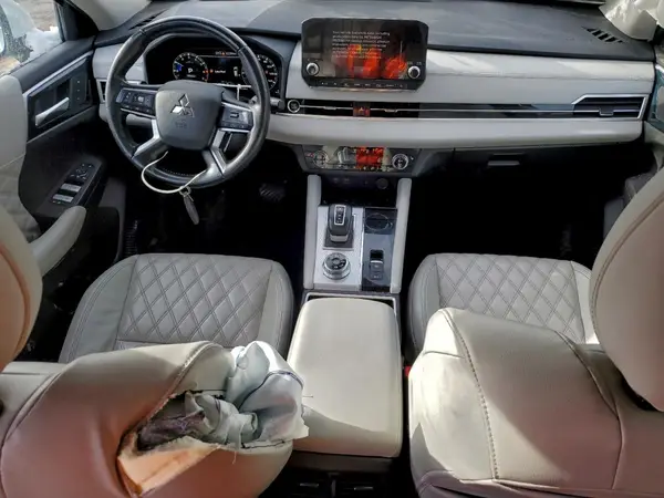 JA4J4VA85NZ066342 2022 MITSUBISHI OUTLANDER - Image 8