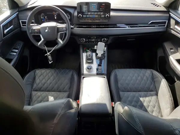 JA4J4VA85PZ010145 2023 MITSUBISHI OUTLANDER - Image 8