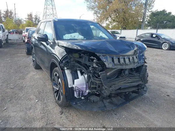 JA4J4VA85PZ603567 2023 MITSUBISHI OUTLANDER - Image 1