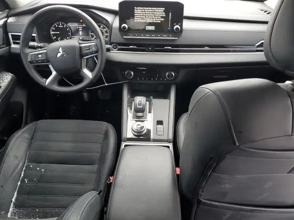 JA4J4VA85RZ012576 2024 MITSUBISHI OUTLANDER - Image 8