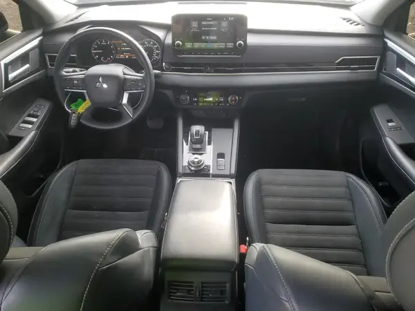 JA4J4VA85RZ015039 2024 MITSUBISHI OUTLANDER - Image 8