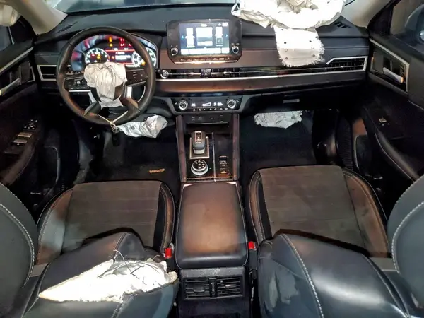 JA4J4VA85RZ038983 2024 MITSUBISHI OUTLANDER - Image 8