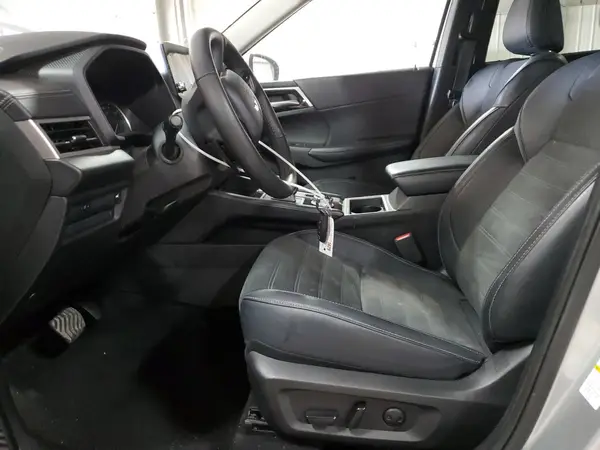 JA4J4VA85RZ051779 2024 MITSUBISHI OUTLANDER - Image 6