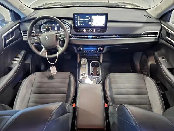 JA4J4VA85SZ015712 2025 MITSUBISHI OUTLANDER - Image 8