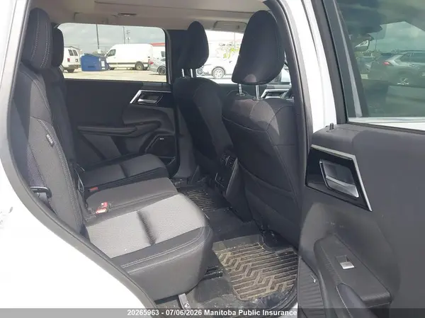 JA4J4VA85SZ621544 2025 MITSUBISHI OUTLANDER - Image 8