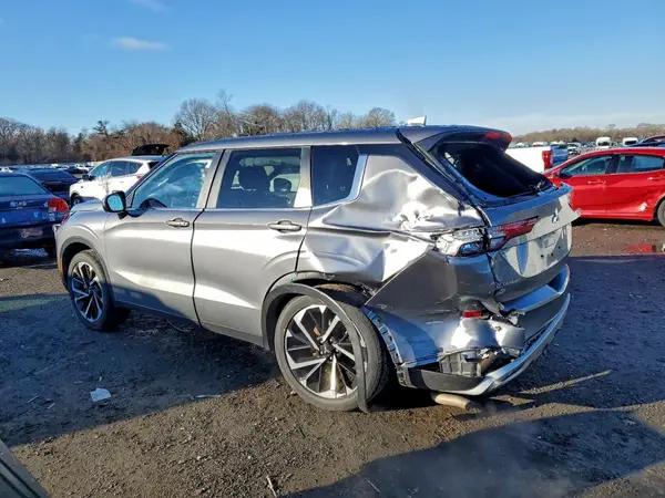 JA4J4VA86RZ042881 2024 MITSUBISHI OUTLANDER - Image 2