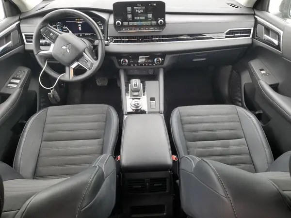 JA4J4VA86RZ049023 2024 MITSUBISHI OUTLANDER - Image 8