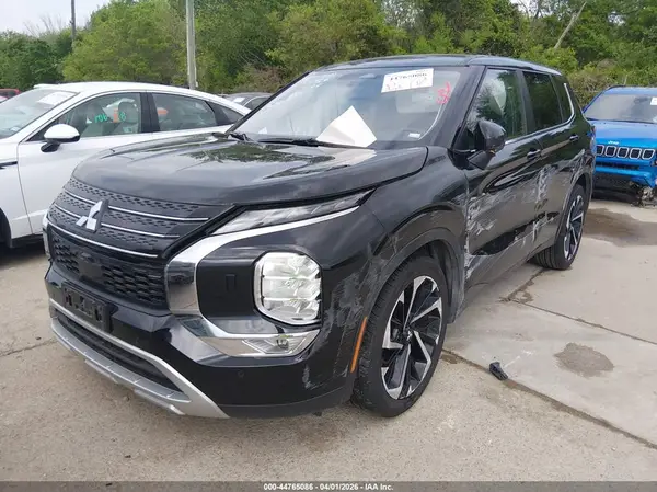 JA4J4VA86RZ076061 2024 MITSUBISHI OUTLANDER - Image 2