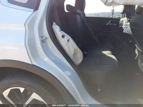 JA4J4VA86RZ081910 2024 MITSUBISHI OUTLANDER - Image 8