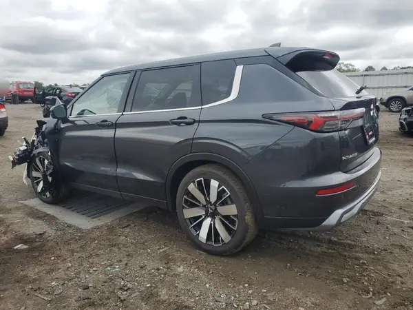 JA4J4VA86SZ014987 2025 MITSUBISHI OUTLANDER - Image 2