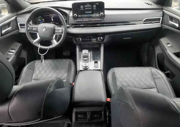 JA4J4VA87PZ037251 2023 MITSUBISHI OUTLANDER - Image 8