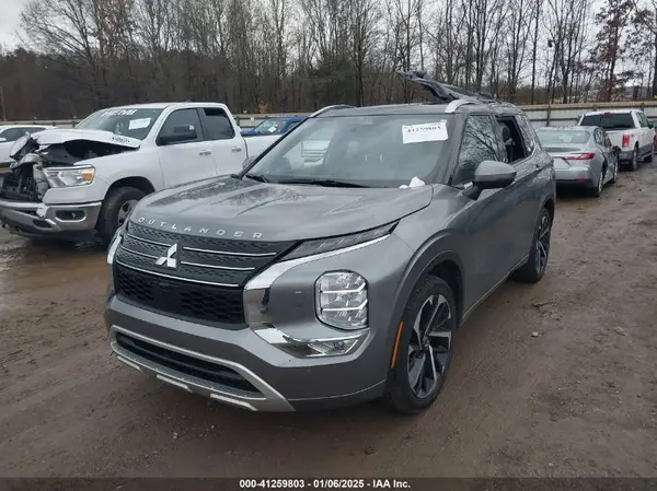 JA4J4VA87PZ044314 2023 MITSUBISHI OUTLANDER - Image 2