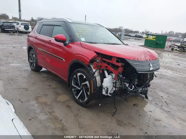 JA4J4VA87PZ605675 2023 MITSUBISHI OUTLANDER - Image 1