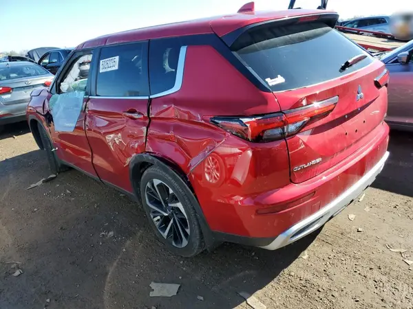 JA4J4VA87RZ033879 2024 MITSUBISHI OUTLANDER - Image 2