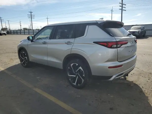JA4J4VA87RZ039455 2024 MITSUBISHI OUTLANDER - Image 2